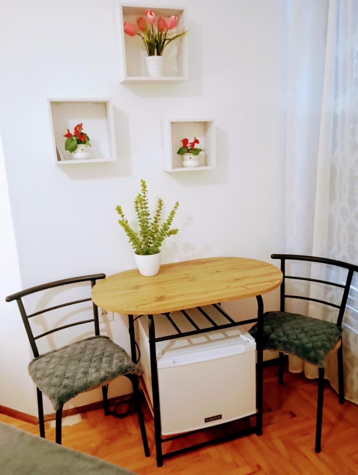 Rooms Helena Krk Town Esterno foto